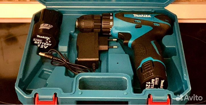 Шуруповёрт Макита 12V новый