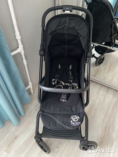 Cybex Eezy S Plus 2 Moon Black