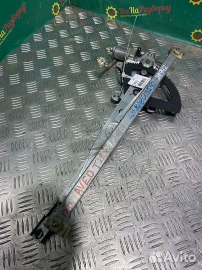 Стеклоподъемник передней правой двери Chevrolet