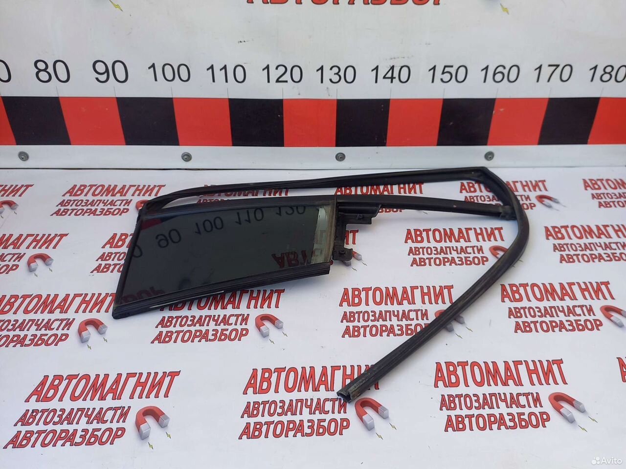 Форточка задняя правая Киа Спортейдж 3 14-16