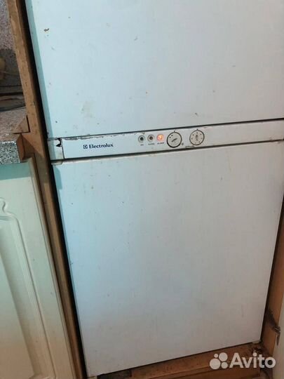 Холодильник electrolux бу встраиваемый