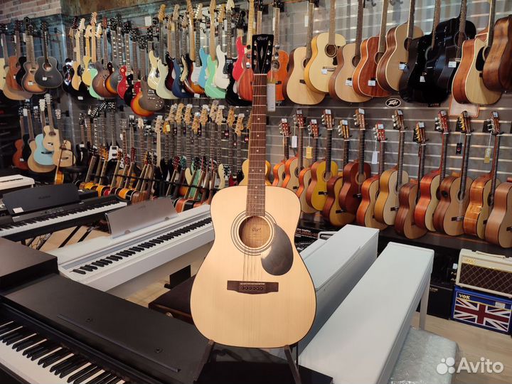 Акустическая гитара для начинающих