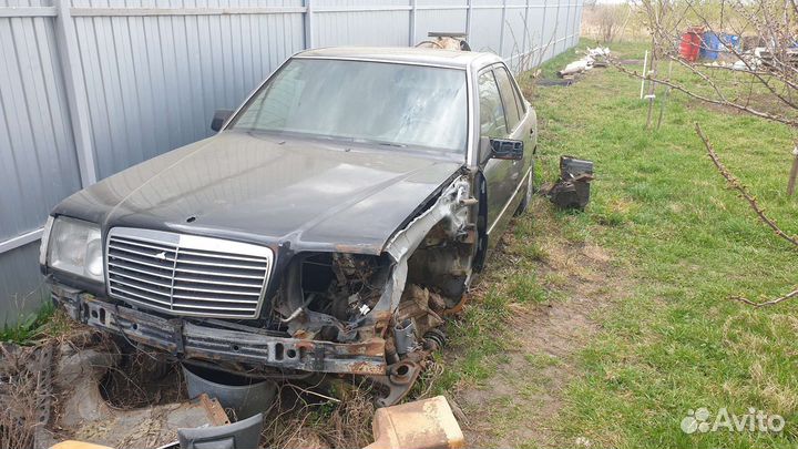 Разборка mercedes 124
