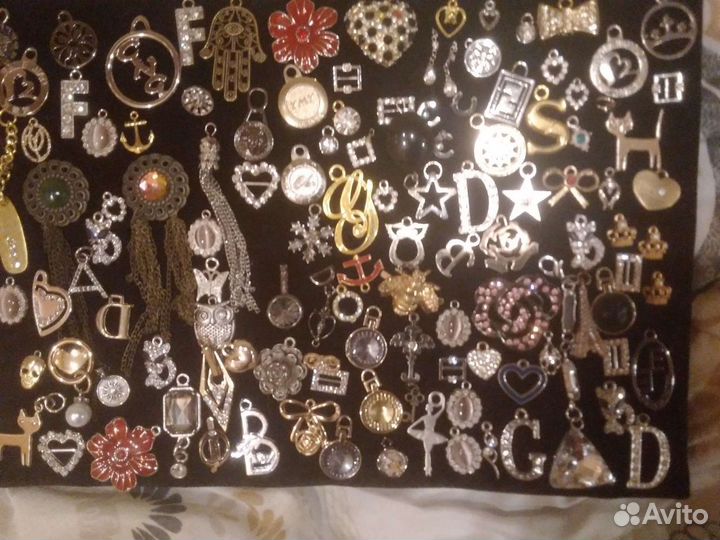 Подвески,шармы,кулоны