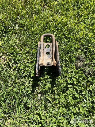 Сцепное устройство серьга