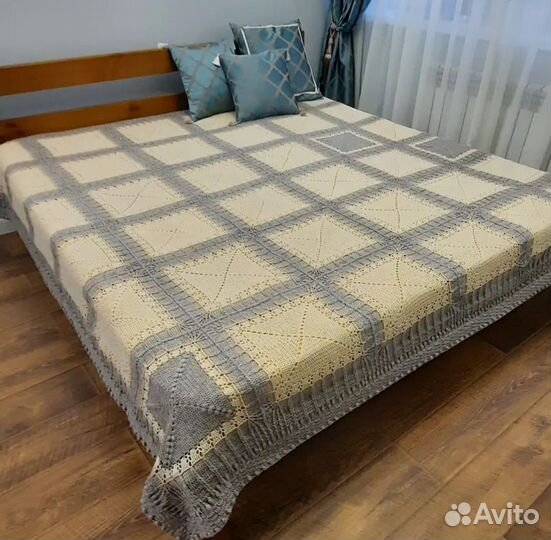 Вязаный плед ручная работа