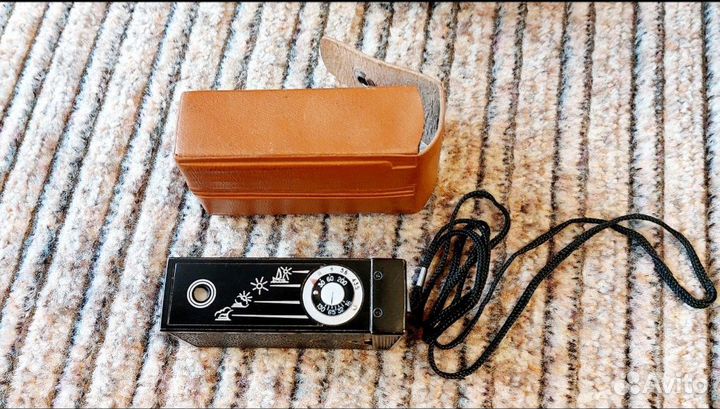 Миниатюрный фотоаппарат Киев-30, СССР, 1981год