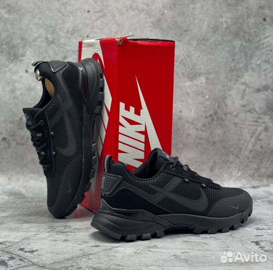 Кроссовки мужские Nike