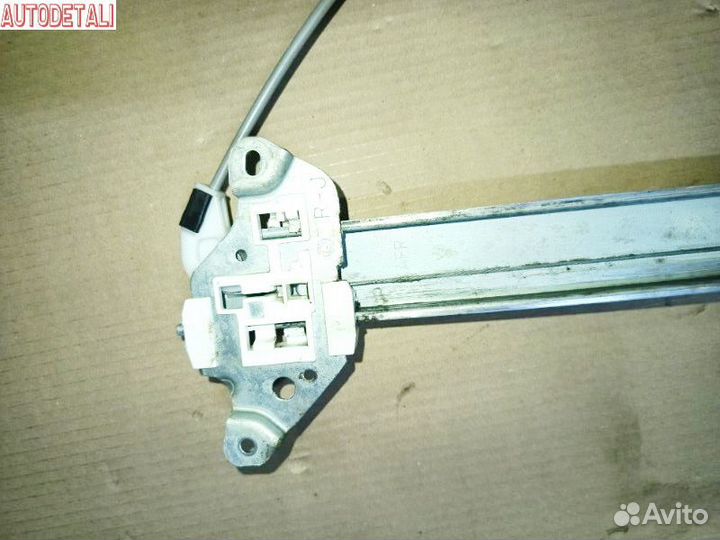 Стеклоподъемник передней двери Nissan Juke F15