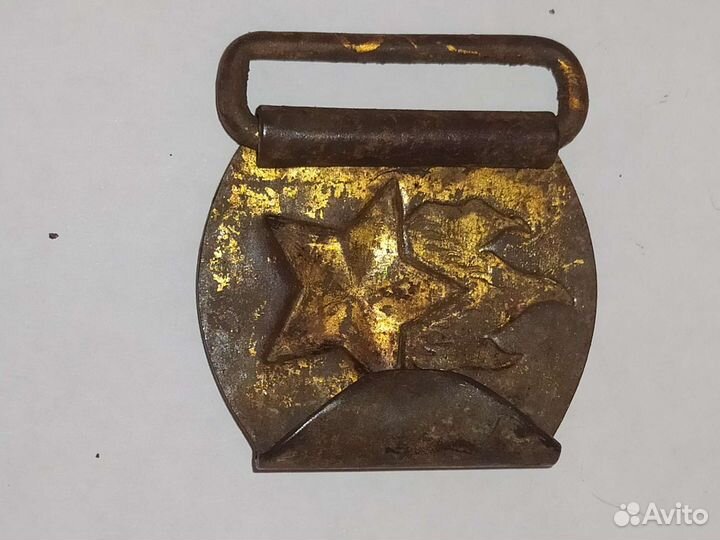 Пряжка пионерская