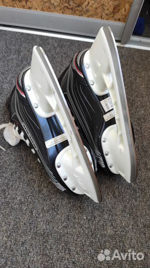 Хоккейные коньки bauer детские