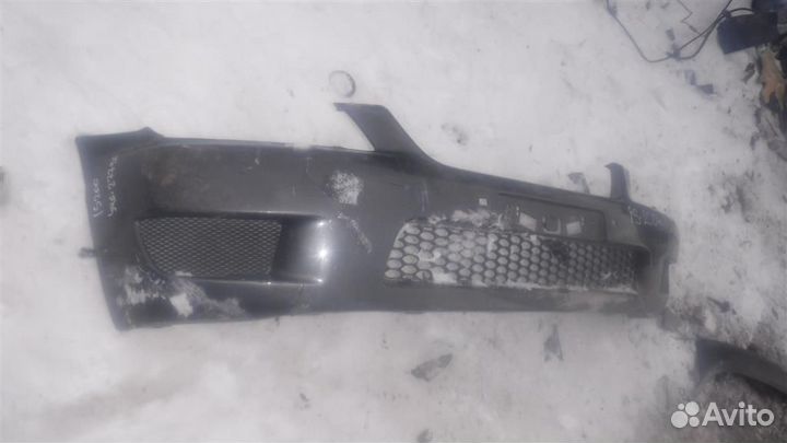 Бампер передний Lexus IS 200/300 (XE10)