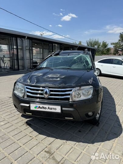 Renault Duster 1.6 МТ, 2012, битый, 139 300 км