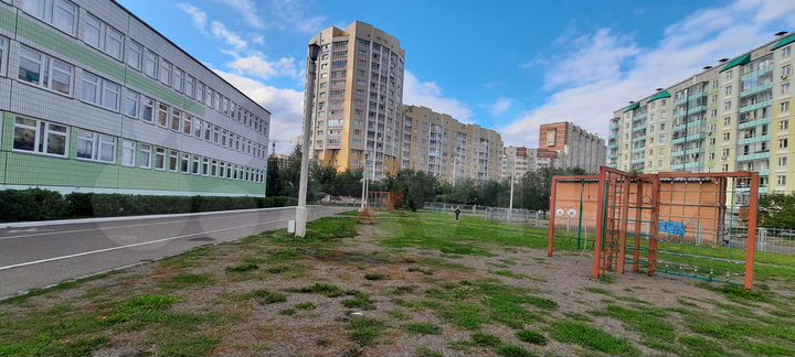 2-к. квартира, 54 м², 6/10 эт.