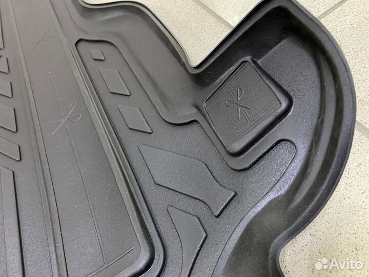 Коврик в багажник toyota LC 150 prado