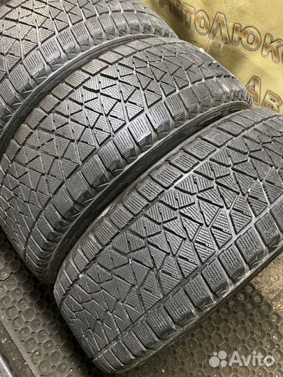 Bridgestone Blizzak DM-V2 235/60 R18