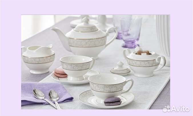 Фарфоровый чайный сервиз новый