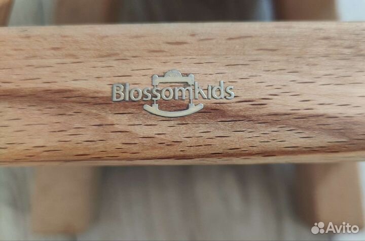 Кровать чердак из массива бука