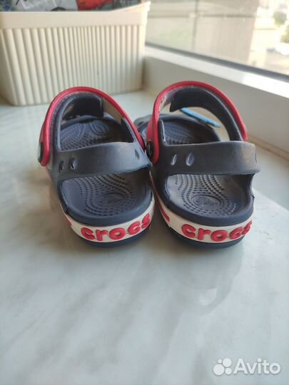 Сандали Crocs c8