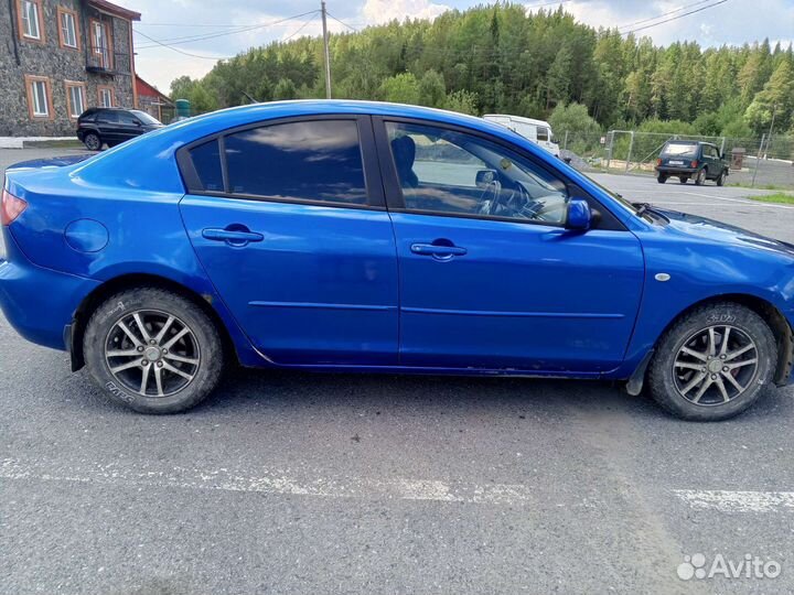 Mazda 3 1.6 МТ, 2005, 291 370 км