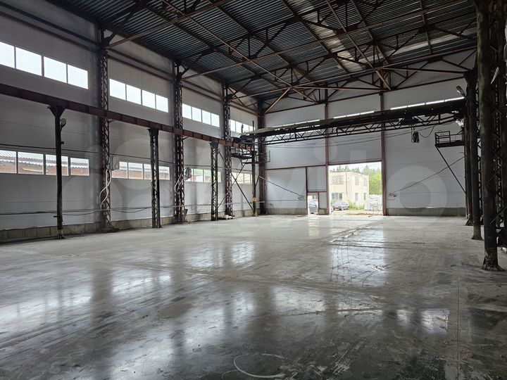 Производство, 1300 м²