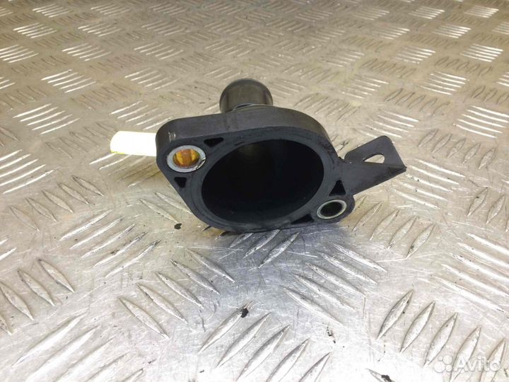 Корпус термостата Мазда 3 Z6