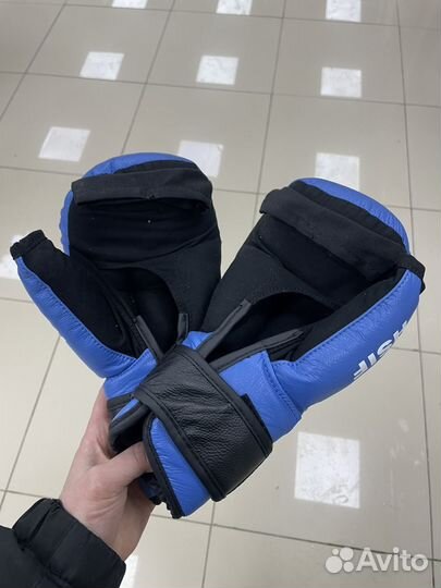 Боксерки перчатки Everlast. Новые