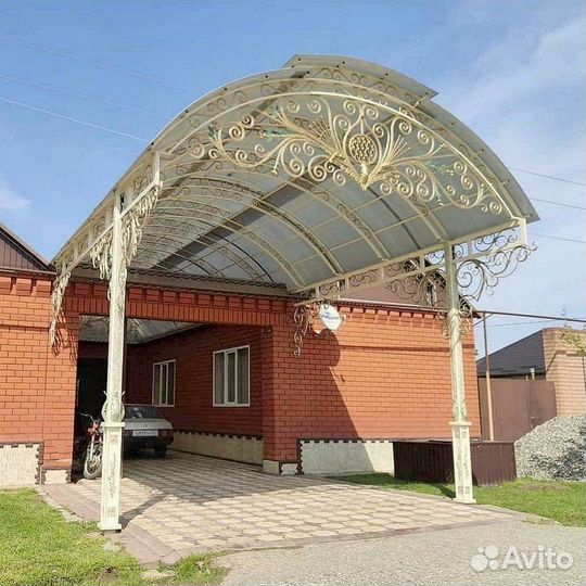 Кованые навесы, козырьки из поликарбоната