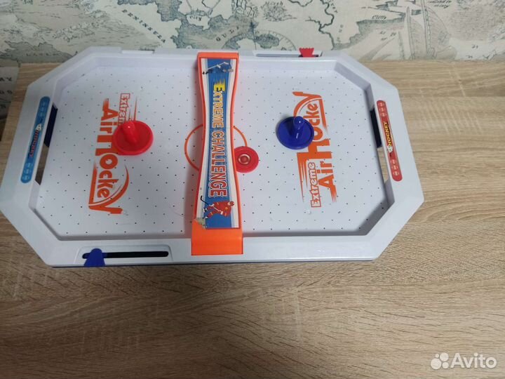 Настольный аэрохоккей
