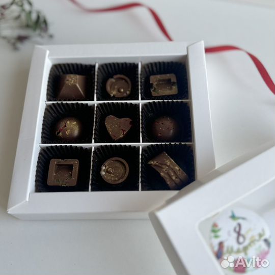 Конфеты из молочного шоколада (9шт) 8 марта