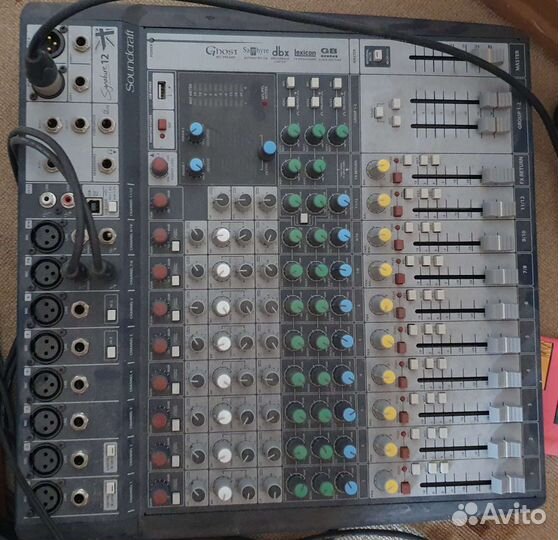 Микшерный пульт Soundcraft Signature 12MTK