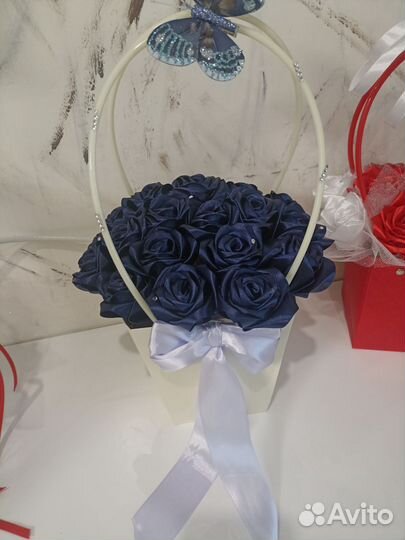 Изготовление букетов из атласных лент