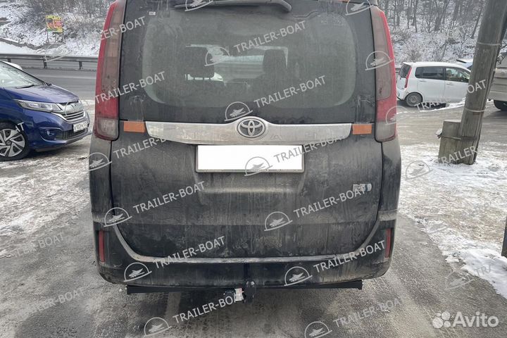 Фаркоп Toyota Voxy 2014-2021, рама и крюк шар 50 мм, 51300