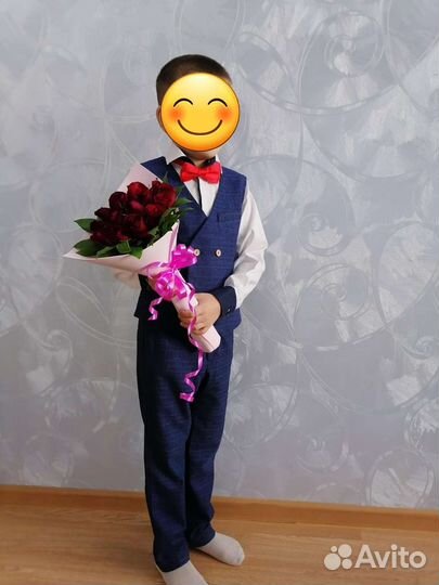 Школьный костюм