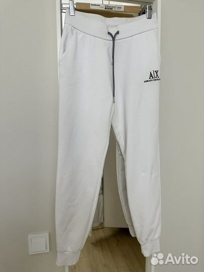 Костюм спортивный