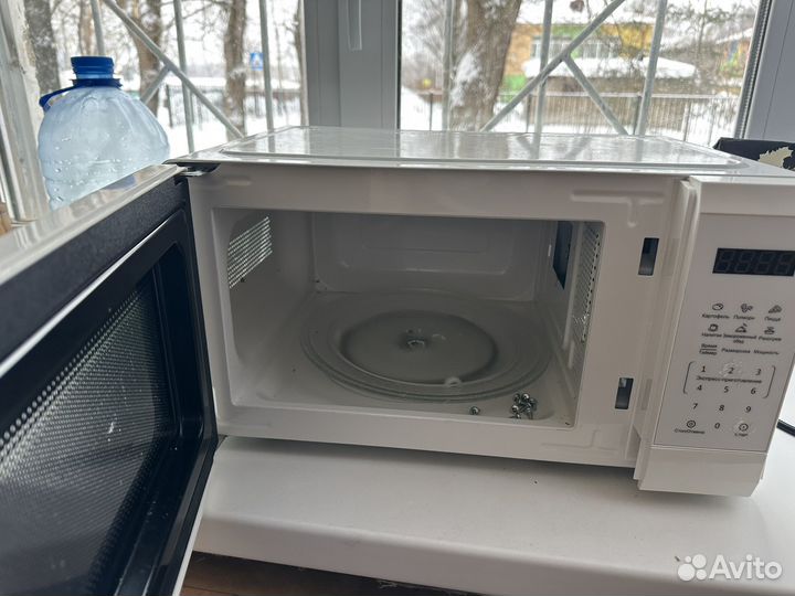 Микроволновая печь