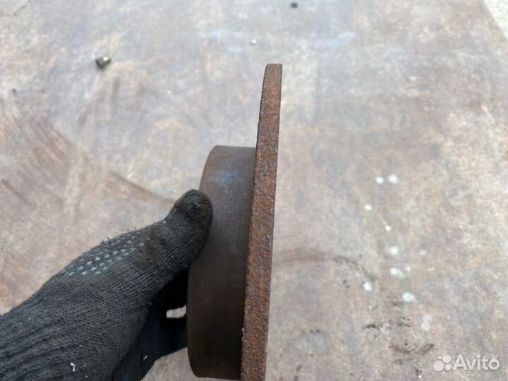 Тормозной диск задний Nissan Primera P12 универсал