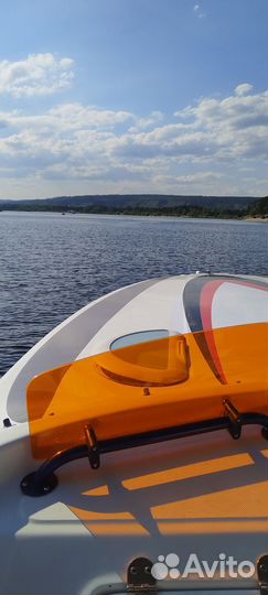 Спортивный катер