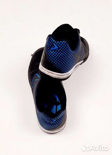 Бутсы-сороконожки (р.40)