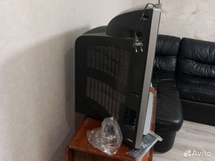 Телевизор samsung