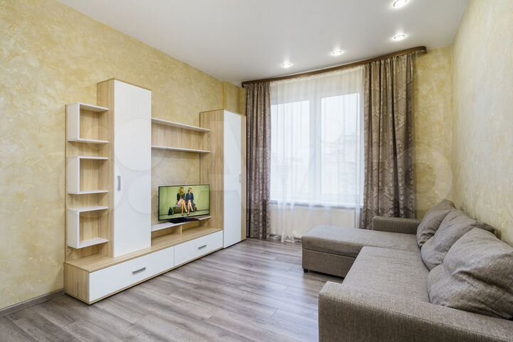 1-к. квартира, 43 м², 19/25 эт.