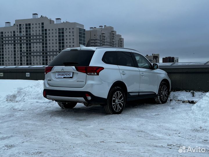 Mitsubishi Outlander 2.0 CVT, 2018, 136 476 км