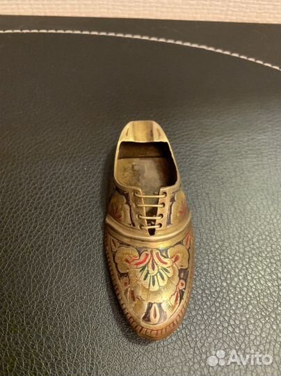 Восточные фигурки