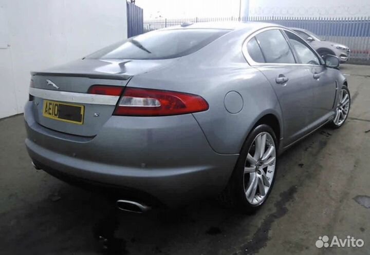 Разбирается jaguar XF 2010 г. 3.0 306DT