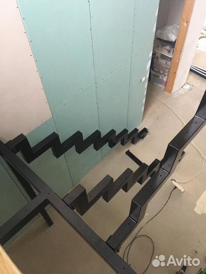 Каркас лестницы на второй этаж