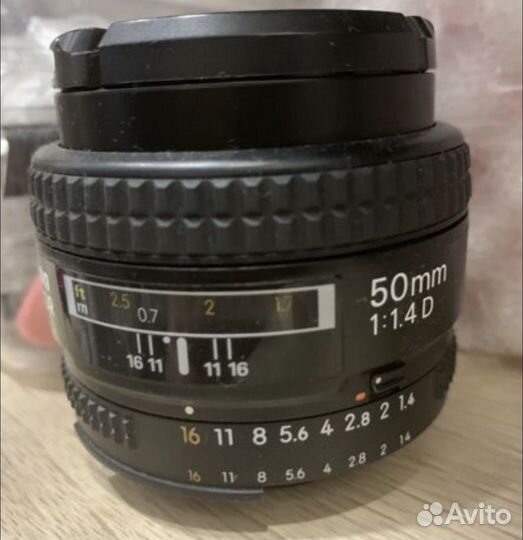 Объектив nikon 50mm 1 4