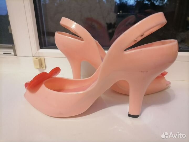 Туфли в стиле Барби розовые