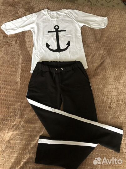 Костюм женский