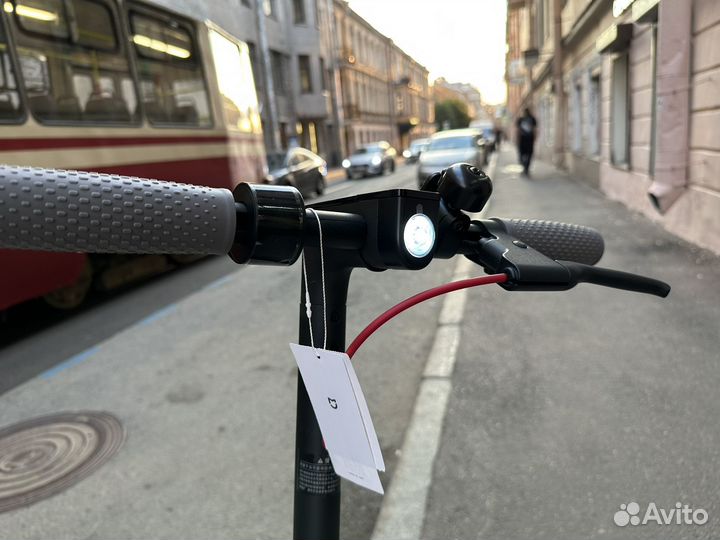 Электросамокат Xiaomi Electric Scooter 1S