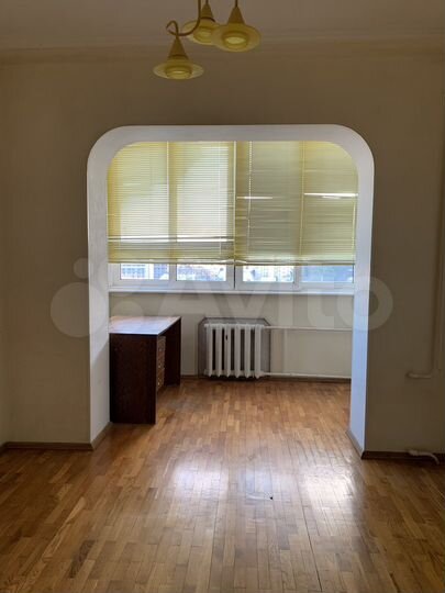 2-к. квартира, 58 м², 4/12 эт.